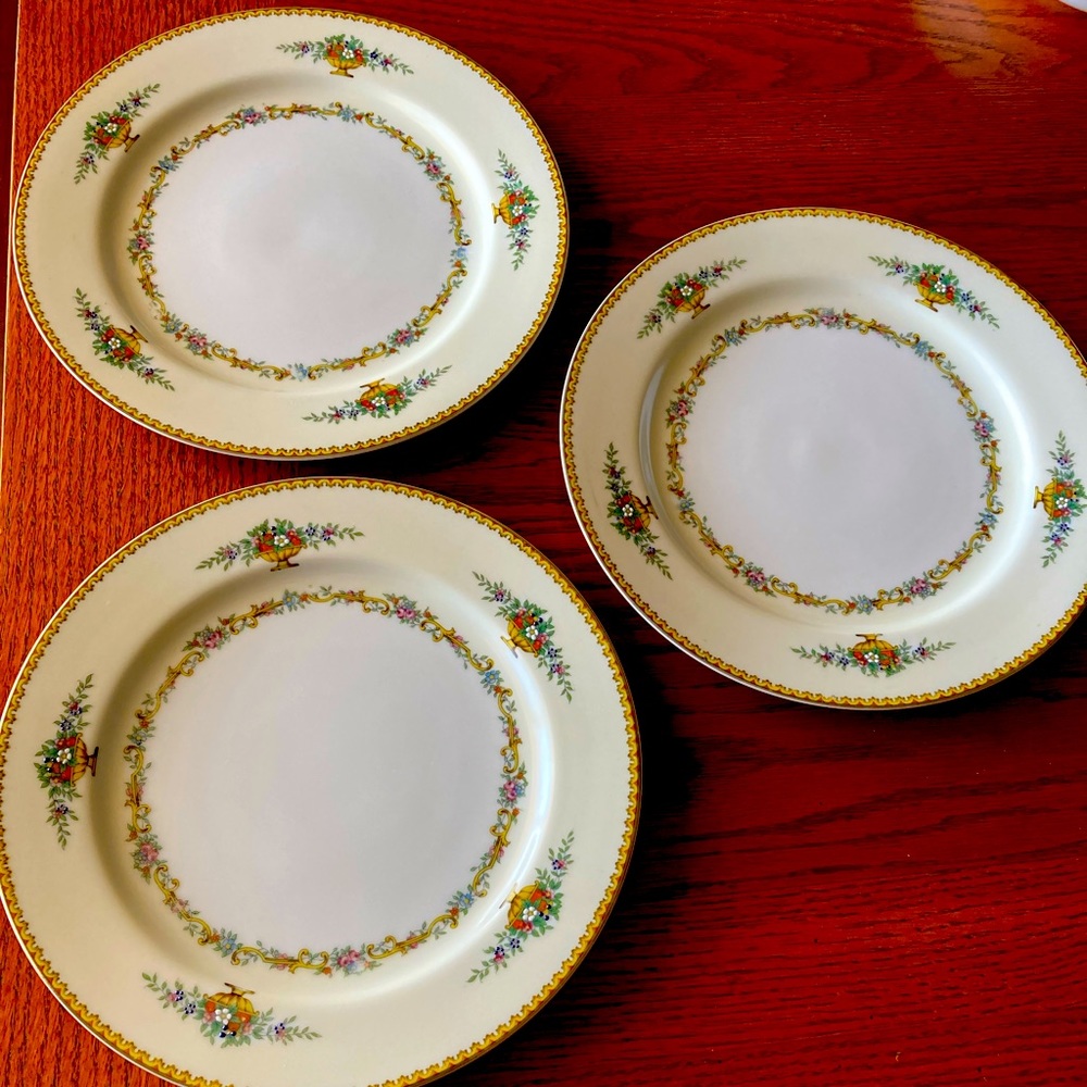 Set of 3 vintage Noritake Romola dinner plates